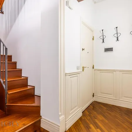 La Dimora Di Aurora アパート パレルモ